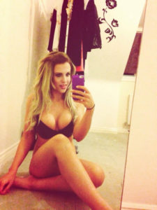 photo porno de meuf chaude du 61 pour vrai plan cul