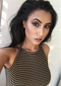 photo selfie hot plan cul avec fille sexy du 11